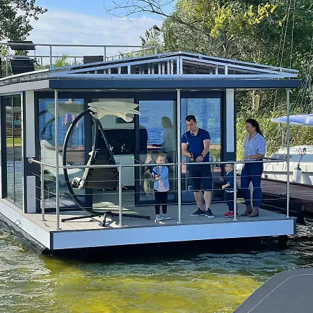 Lägenhet Boathousing - Na Wodzie, Dom Plywajacy, Lodz, Luksusowy