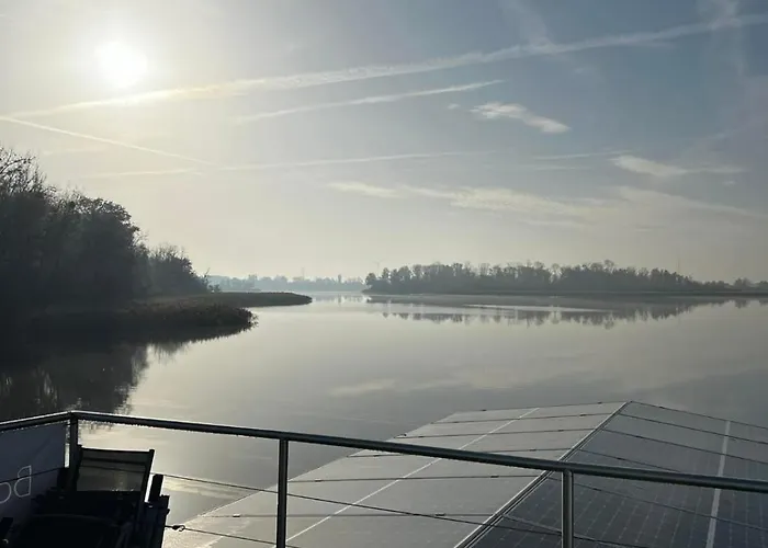 Appartement Boathousing - Na Wodzie, Dom Plywajacy, Lodz, Luksusowy